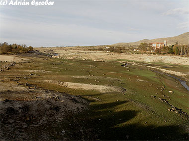Imagen del pantano del Pontón (Segovia).