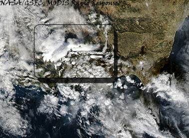 Imagen de alta resolución captada por el satélite AQUA (sensor MODIS) centrada sobre Sierra Nevada. 25.12.10