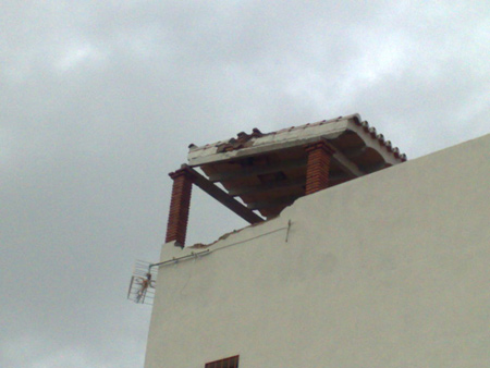 Impacto de un rayo en Alhaurin el Grande. Málaga. 21-04-2011