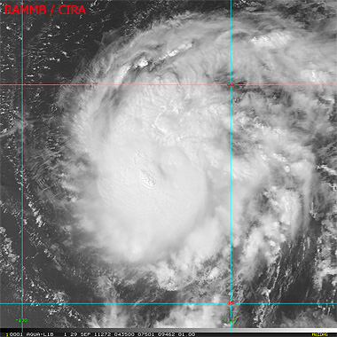 Imagen visible del tifón NALGAE, 29.09.11, 04:35 UTC. Crédito: RAMMB/CIRA.