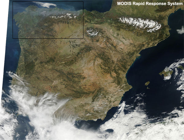 Imagen de la Península Ibérica captada por el satélite TERRA (sensor MODIS) de la NASA.