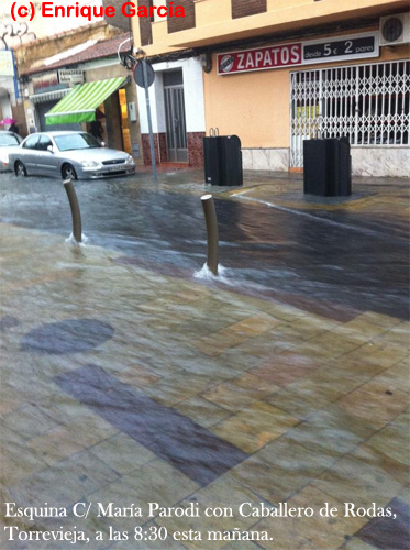 Calle María Parodi de Torrevieja esta mañana