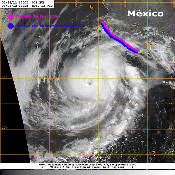 Imagen visible del huracán BUD, y avisos emitidos por el CNH, 24.05.12, 15:45 UTC.