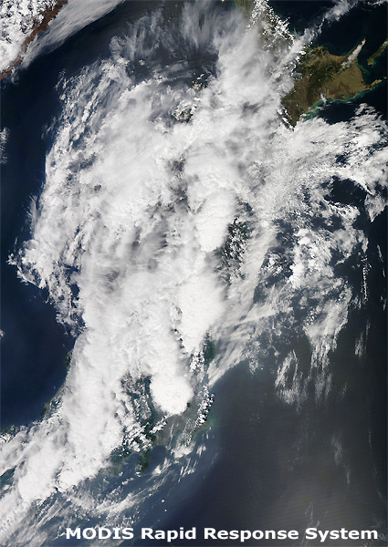 Imagen de alta resolución centrada en Japón. Satélite AQUA (sensor MODIS). 06.05.12.
