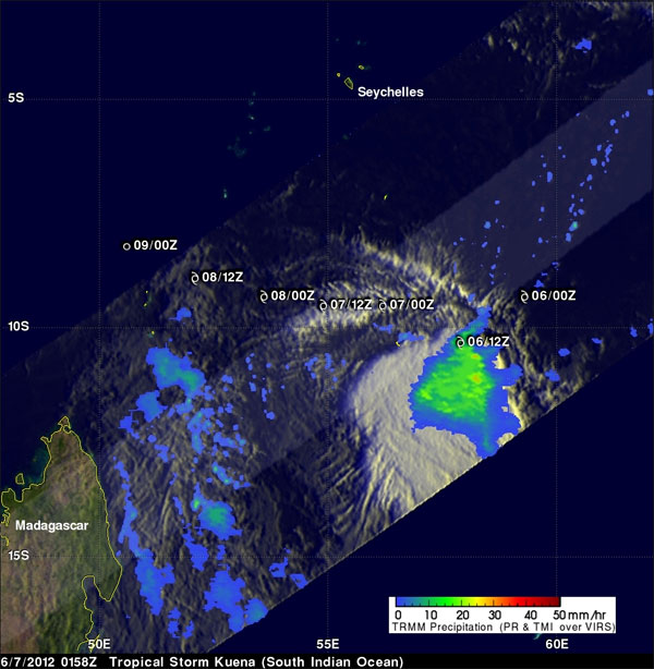 Intensidad de precipitación generada por la convección asociada a KUENA.