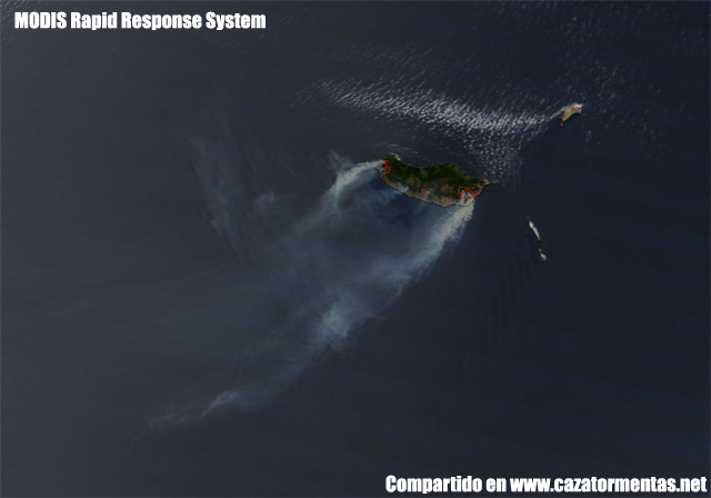 Imagen visible de alta resolución centrada en la isla de Madeira, Portugal. Satélite TERRA (sensor MODIS), 19.07.12.