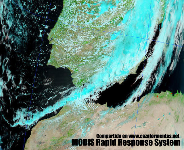 Imagen en modo visible y falso color RGB, 17.08.12, 13:25 UTC, satélite AQUA (sensor MODIS).