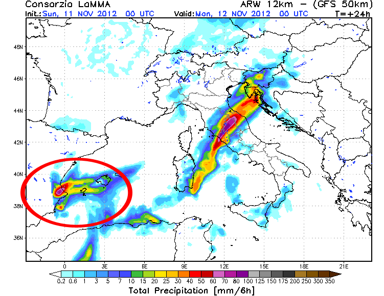 Precipitación acumulada en 12 horas prevista para el lunes a las 00 UTC. Modelo WRF-ARW-GFS. Crédito: consorcio LAMMA.