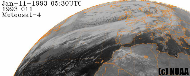 Imagen infrarroja de la borrasca, satélite Meteosat-4. 11.01.1993, 05:30 UTC.