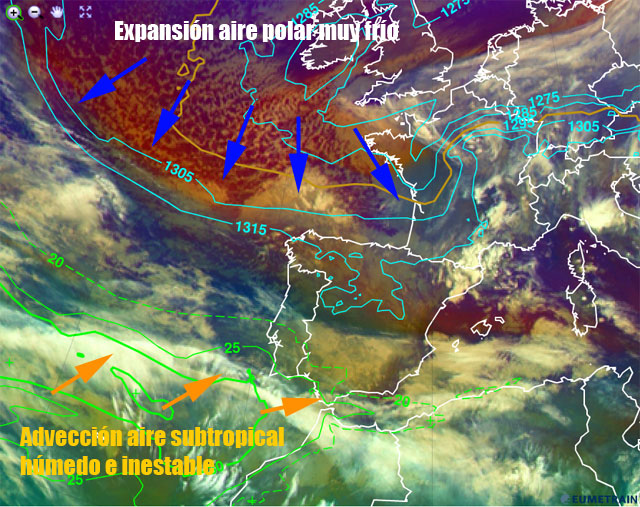 Análisis atmosférico del entorno sinóptico, 17.07.13, 12 UTC. Crédito: eumetrain.