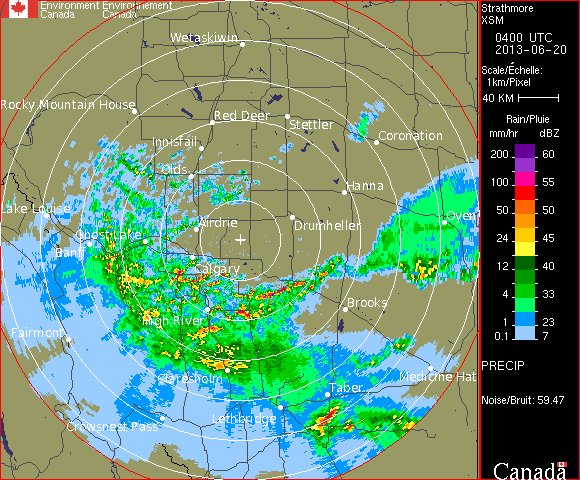 Imagen de radar de Strathmore, cerca de Calgary, 19.06.13, 04:00 UTC. Crédito: NCDIA.