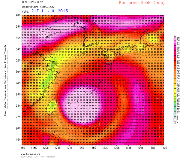 Predicción de agua precipitable asociada a SOULIK. Modelo GFS, 09.07.13 para el 11.07.13, 21 UTC. Crédito: KERAUNOS.