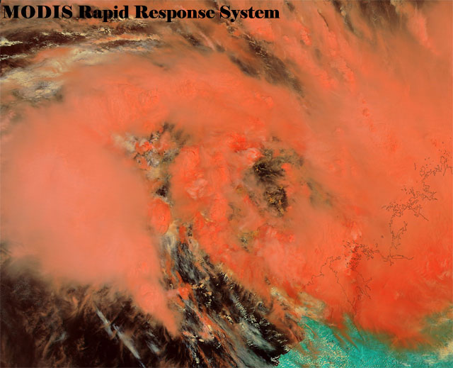 Ciclón tropical CHRISTINE visto a través del satélite TERRA.