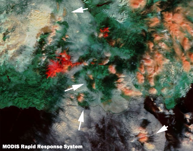 Nubes agujero captadas por el satélite TERRA (sensor MODIS).