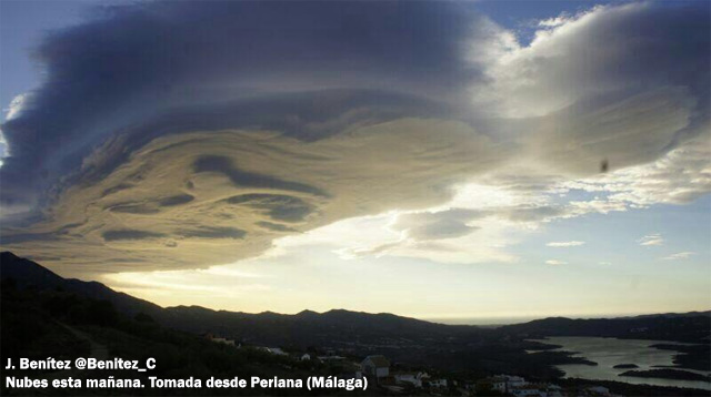 Nube lenticular desde Periana, Málaga.