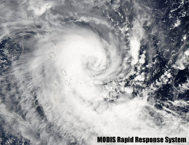 Imagen visible de alta resolución del ciclón tropical LUSI. Satélite AQUA (sensor MODIS), 12 de marzo.