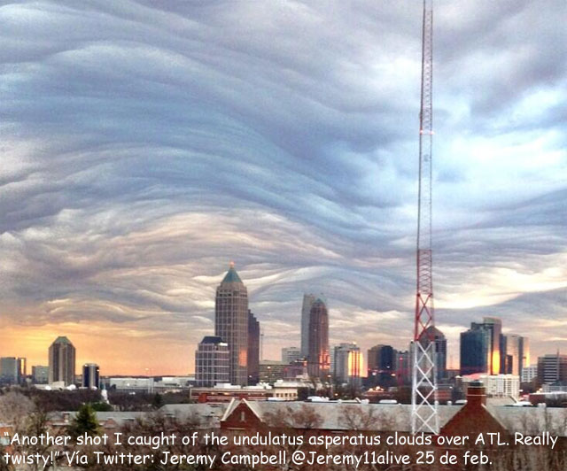 Ondas gravitatorias, nubes undulatus asperatus, Atlanta, EEUU.