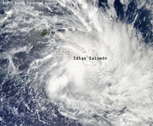 Ciclón tropical Ita en desarrollo sobre las Islas Salomón, 3 abril 2014. Satélite AQUA (sensor MODIS).