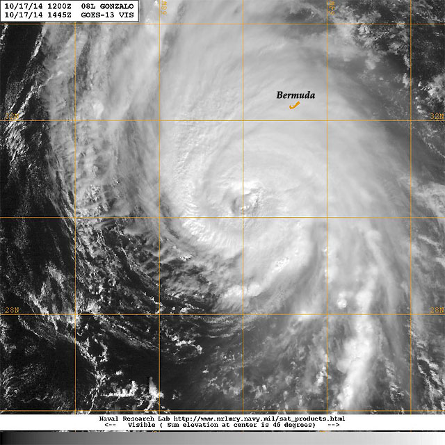 Imagen visible del gran huracán Gonzalo, satélite GOES-13, 14:45 UTC.