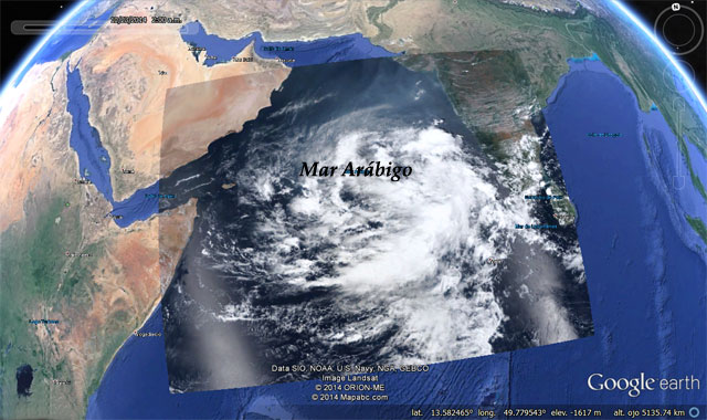 Imagen visible y alta resolución ciclón tropical en desarrollo, Mar Arábigo. Satélite SUOMI NPP, 22 octubre 2014.