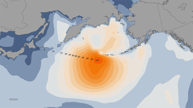Ex Nuri genera olas de más de 60 piés (más de 18 m.) de altura. Crédito: NOAA.