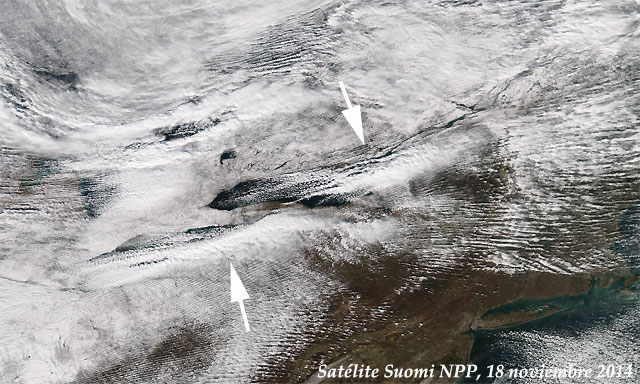 Imagen visible y alta resolución con el efecto lago, lagos Ontario y Eire. Satélite AQUA (sensor MODIS), 18 noviembre 2014.