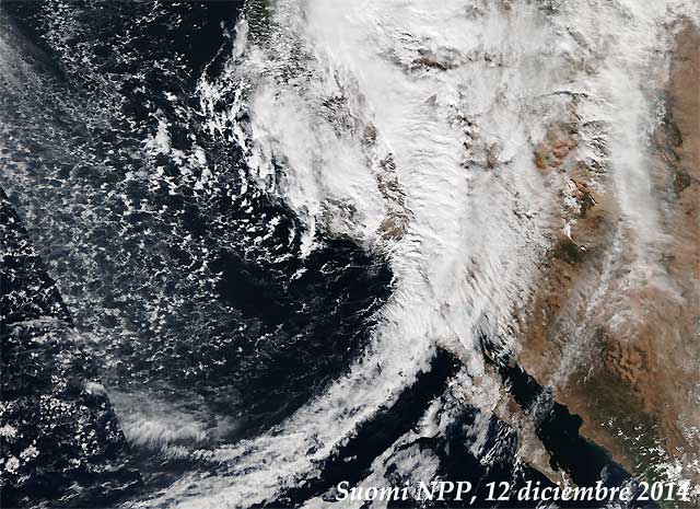 Imagen visible y alta resolución gran borrasca afectando al oeste de EEUU. Satélite Suomi NPP, 12 diciembre 2014.