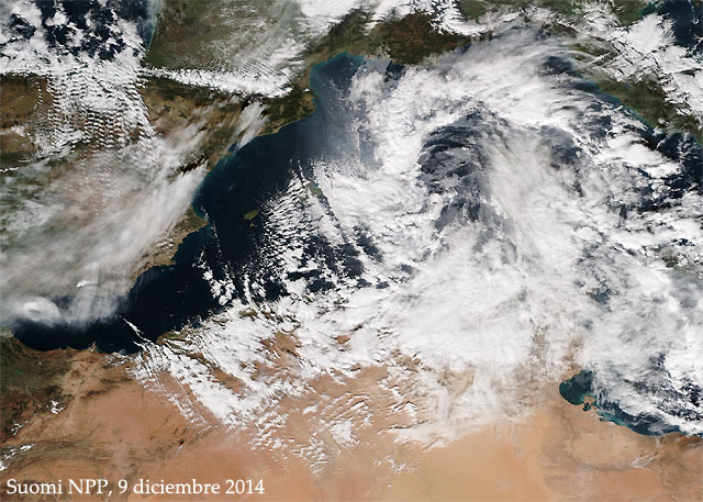 Imagen visible de alta resolución, nieve en el norte de Argelia. Satélite Suomi NPP, 9 diciembre 2014.