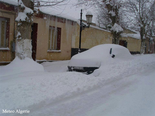Ejemplo de las fuertes nevadas caídas en puntos del norte de Algeria, 9 diciembre 2014.