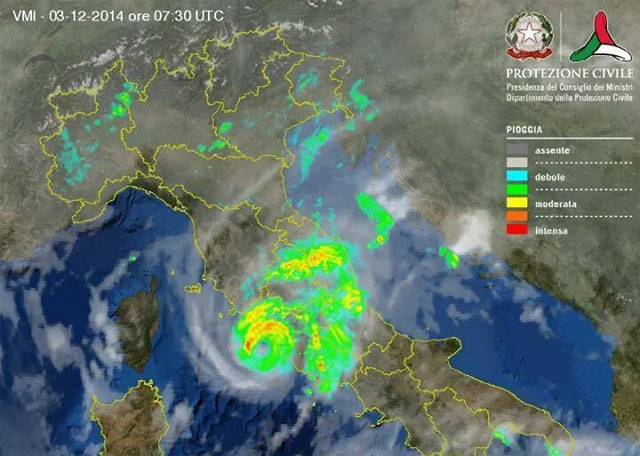 Combinación de imagen infrarroja y radar, 07:30 UTC. Crédito: Protezione Civile, Italia.