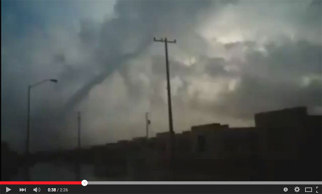 Captura del supuesto vídeo del tornado de Ciudad Acuña, Coahuila, México.