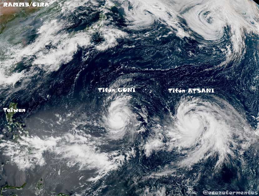 Imagen de alta resolución de los tifones Goni y Atsani. Satélite Himawari-8, 16 agosto 2015, 06:10 UTC.