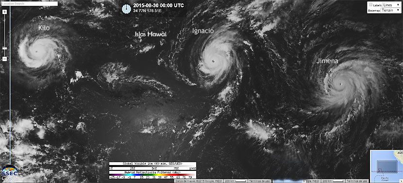 Imagen visible con los tres huracanes (Kilo, Ignacio y Jimena) de categoría 4, 30 agosto 2015, 00 UTC.