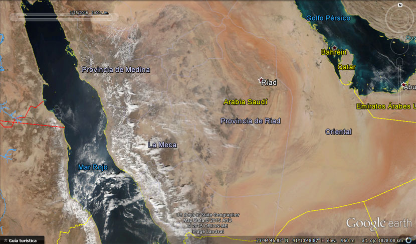 Imagen visible de alta resolución basada en Google Earth y centrada en Arabia Saudí. Satélite Suomi NPP de la NASA, 14 enero 2016.